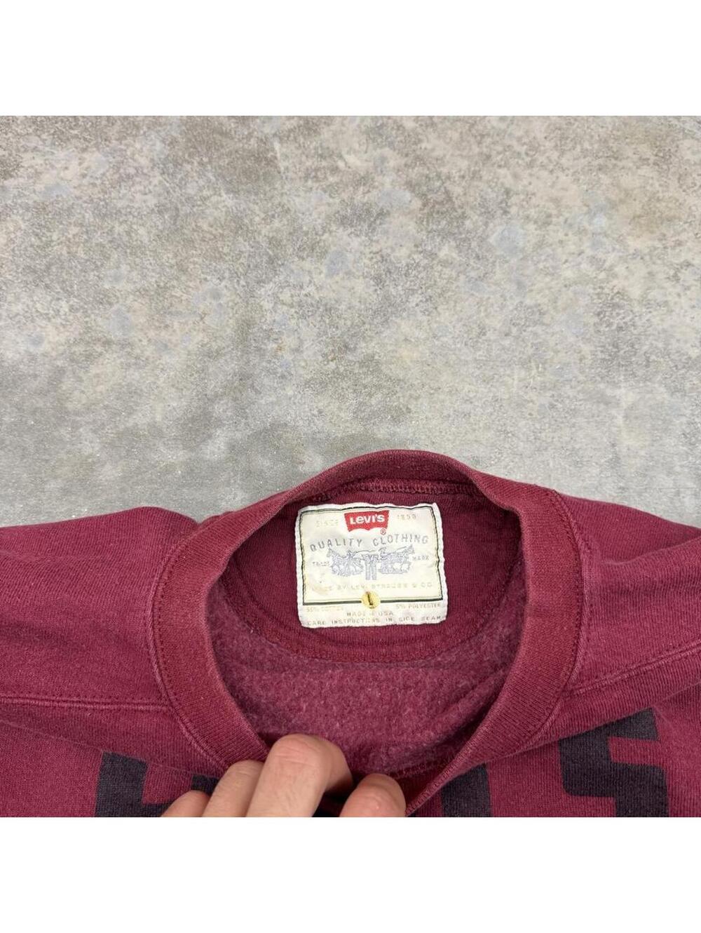 vintage levis an american tradition burgandy made in usa crewneck size large - Picture 6 of 6